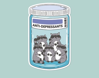 Puede incluir: Una pegatina de un frasco de vidrio azul con tapa blanca y el texto "ANTI-DEPRESSANTS" en la etiqueta. Dentro del frasco hay cinco mapaches de dibujos animados.