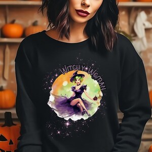 Witchy Woman Unisex Sweatshirt, Halloween Sweatshirt, Spooky Season , Plus Size Halloween, Vintage Halloween