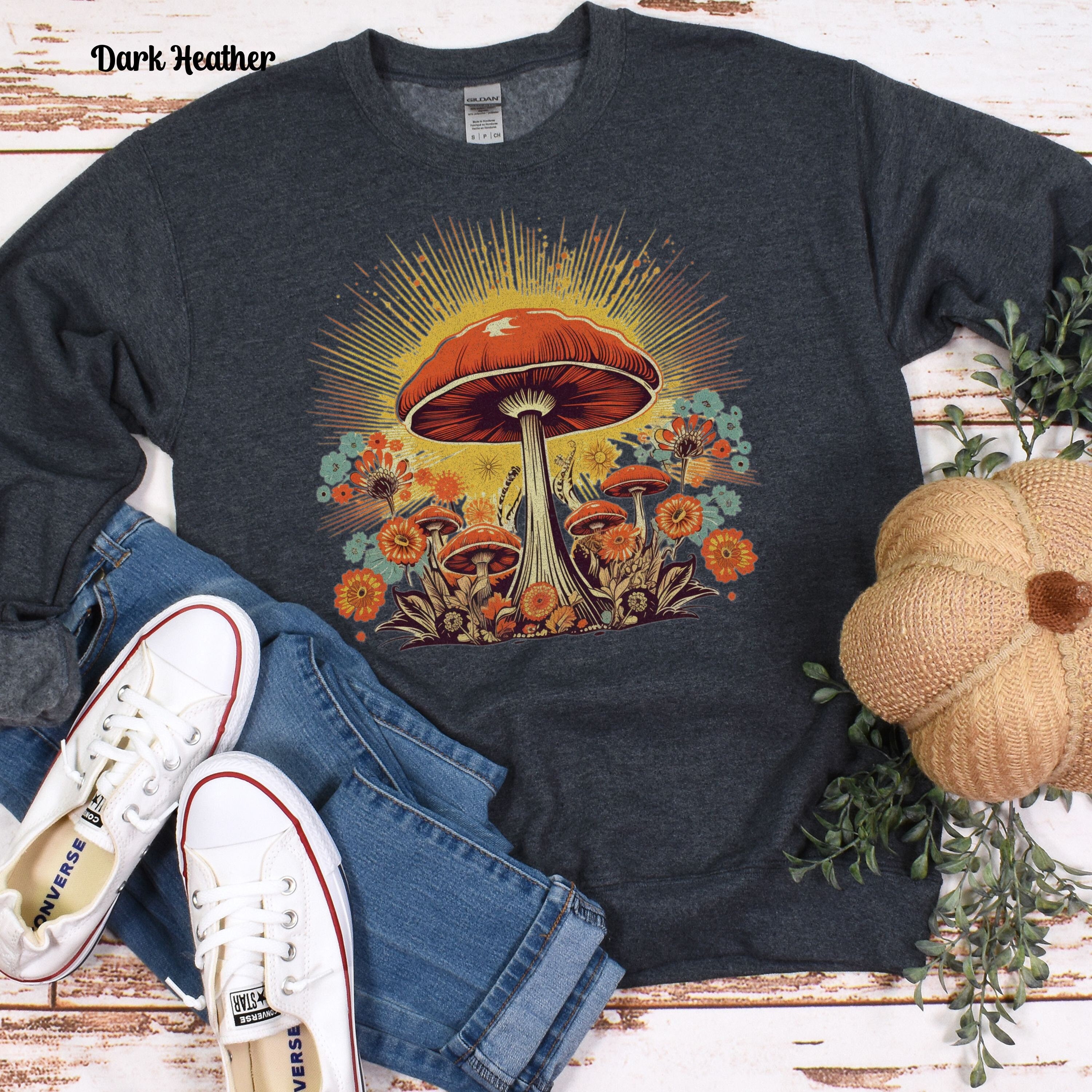 Retro Mushroom Unisex Sweatshirt, Goblincore shirt, Cottagecore Shirt, distressed retro design