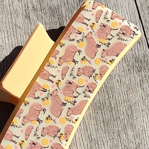 Quirky cute capybara hair claw clip
