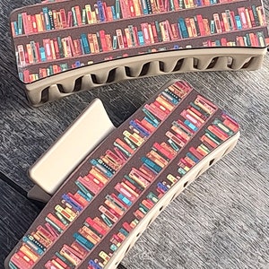 Literary Chic: Bookish Claw Clip for Your Hair Quirky Accessory for Book Lovers, teacher gift, book lover gift zdjęcie 2