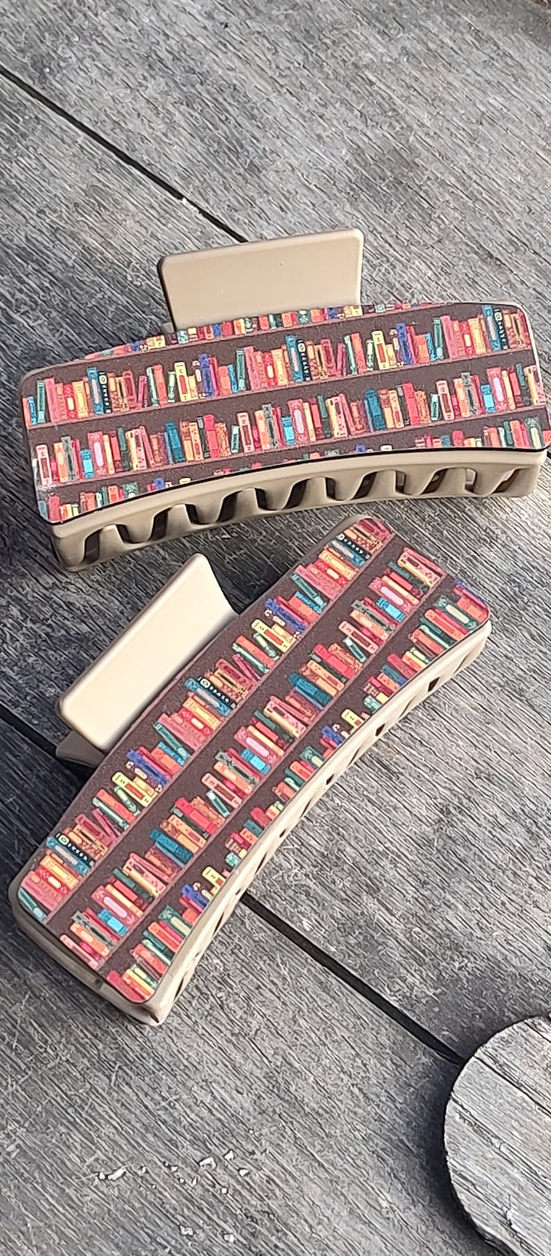 Literary Chic: Bookish Claw Clip for Your Hair Quirky Accessory for Book Lovers, teacher gift, book lover gift zdjęcie 2