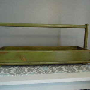 Farmhouse centerpiece/Wedding centerpiece/Wooden trough