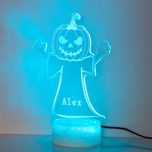 Spersonalizowana lampka nocna z dynią na Halloween | Lampka z imieniem na zamówienie | Upiorny wystrój pokoju dziecięcego