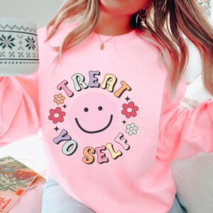 Affirmation Sweatshirt, Smiley Gesicht Sweatshirt mit Rundhalsausschnitt, Retro Positivität Sweatshirt, Hippie Boho Ästhetik, inspirierendes Geschenk für sie