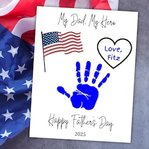 Impronta della mano per la festa del papà, biglietto d'auguri stampabile per la festa del papà per papà militari, biglietto per bambini piccoli, biglietto per attività per la festa del papà per papà, biglietto per neonati