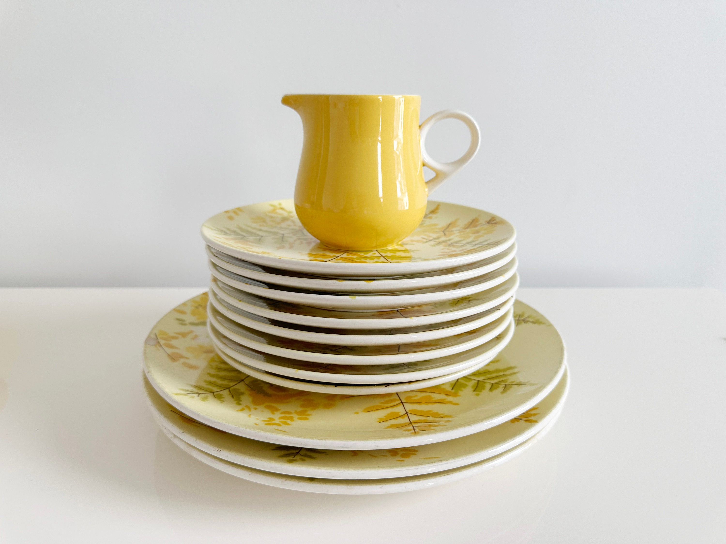 mika___tan様 OS イエロー 25 Mikasa Wild Blossoms Dinnerware: Mid-century Yellow Floral, Japan