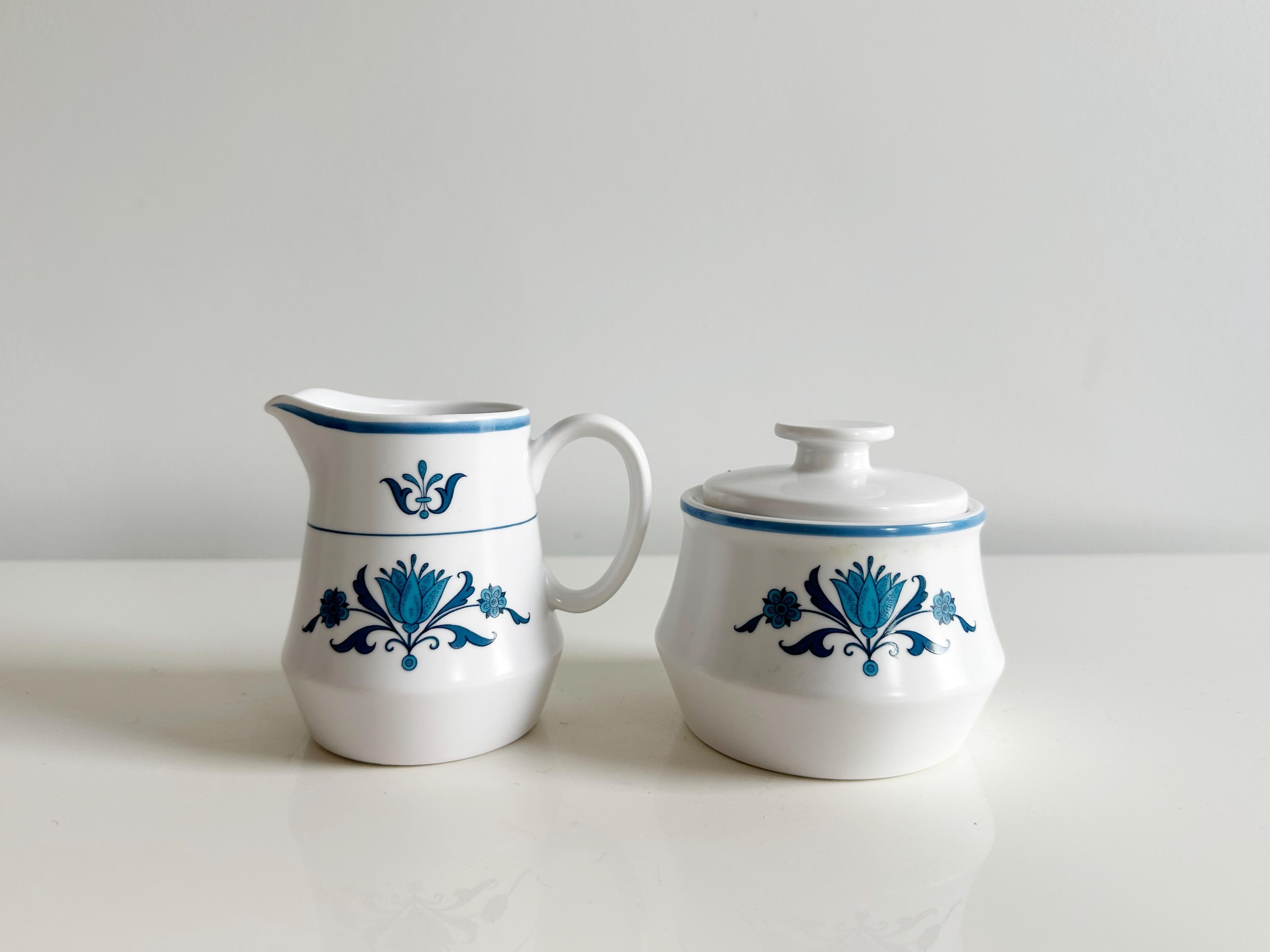 Noritake Blue Haven Floral Progression Dinnerware: Plates, Bowls