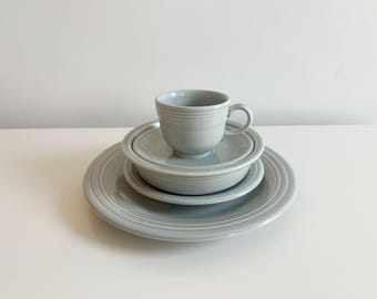 Fiesta Pearl Gray Dinnerware 5-Piece Place Setting by Homer Laughlin Fiestaware USA Vintage 1990s