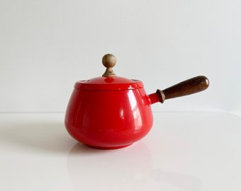 Red Enamel Metal Fondue Pot Teak Wood Handle Mid-Century Vintage 1960s