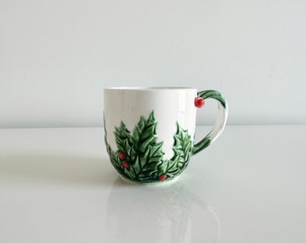 Geo Z Lefton White Christmas Holly Leaf Mug Embossed 3D Vintage USA 1960s