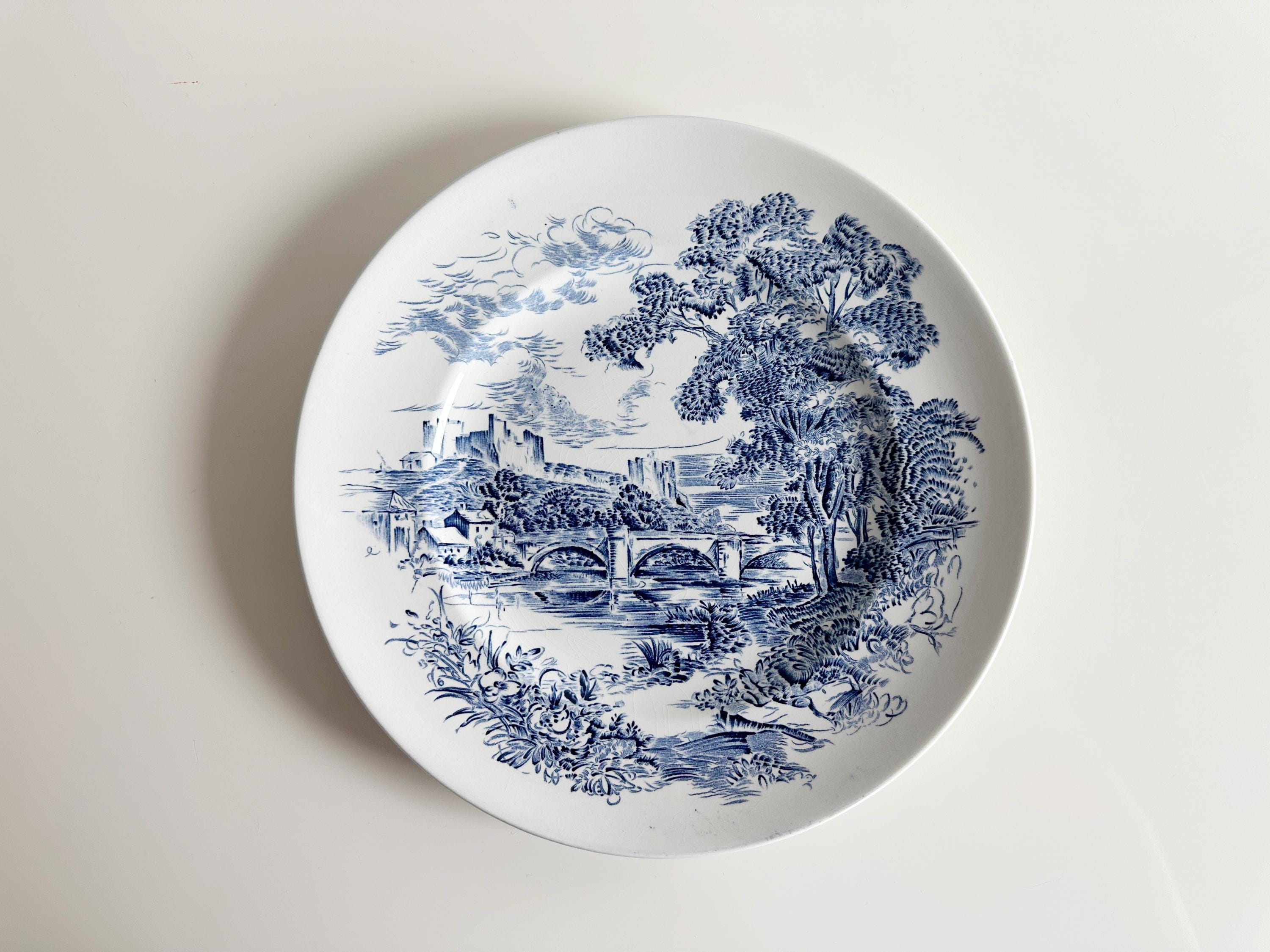 Countryside Blue & White Enoch Wedgwood Dinner Plates England