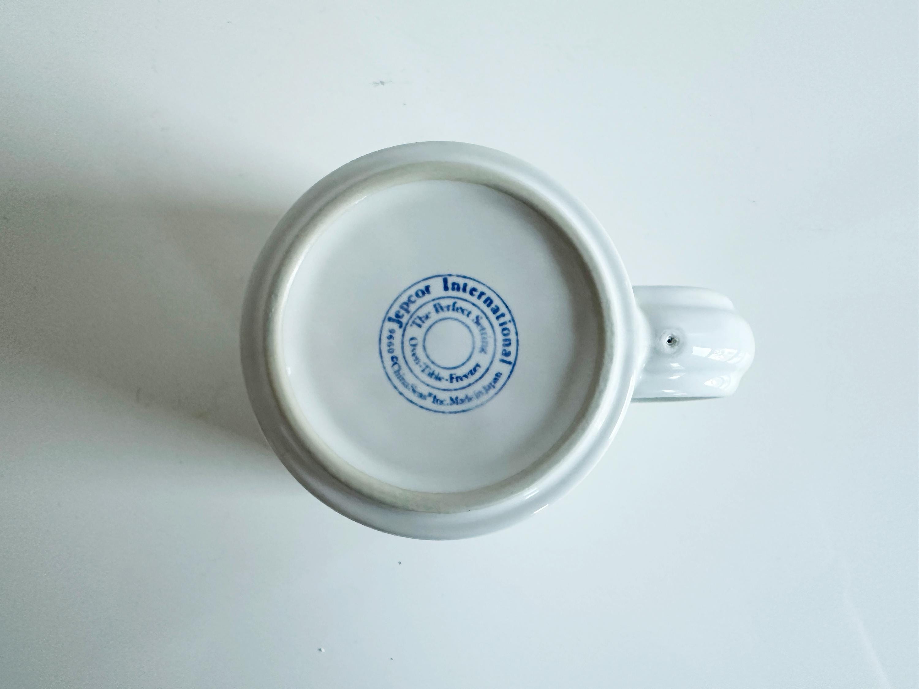 Jepcor International 27×2 20×4 18×2 Vintage Jepcor International China Seas White Flat Cups & Saucers