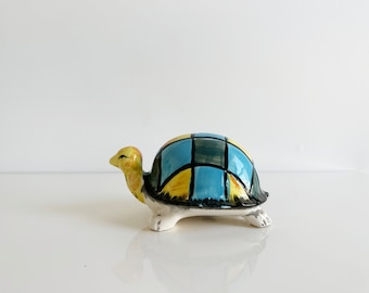 Vintage Graphic Checkerboard Retro Ceramic Turtle Figurine