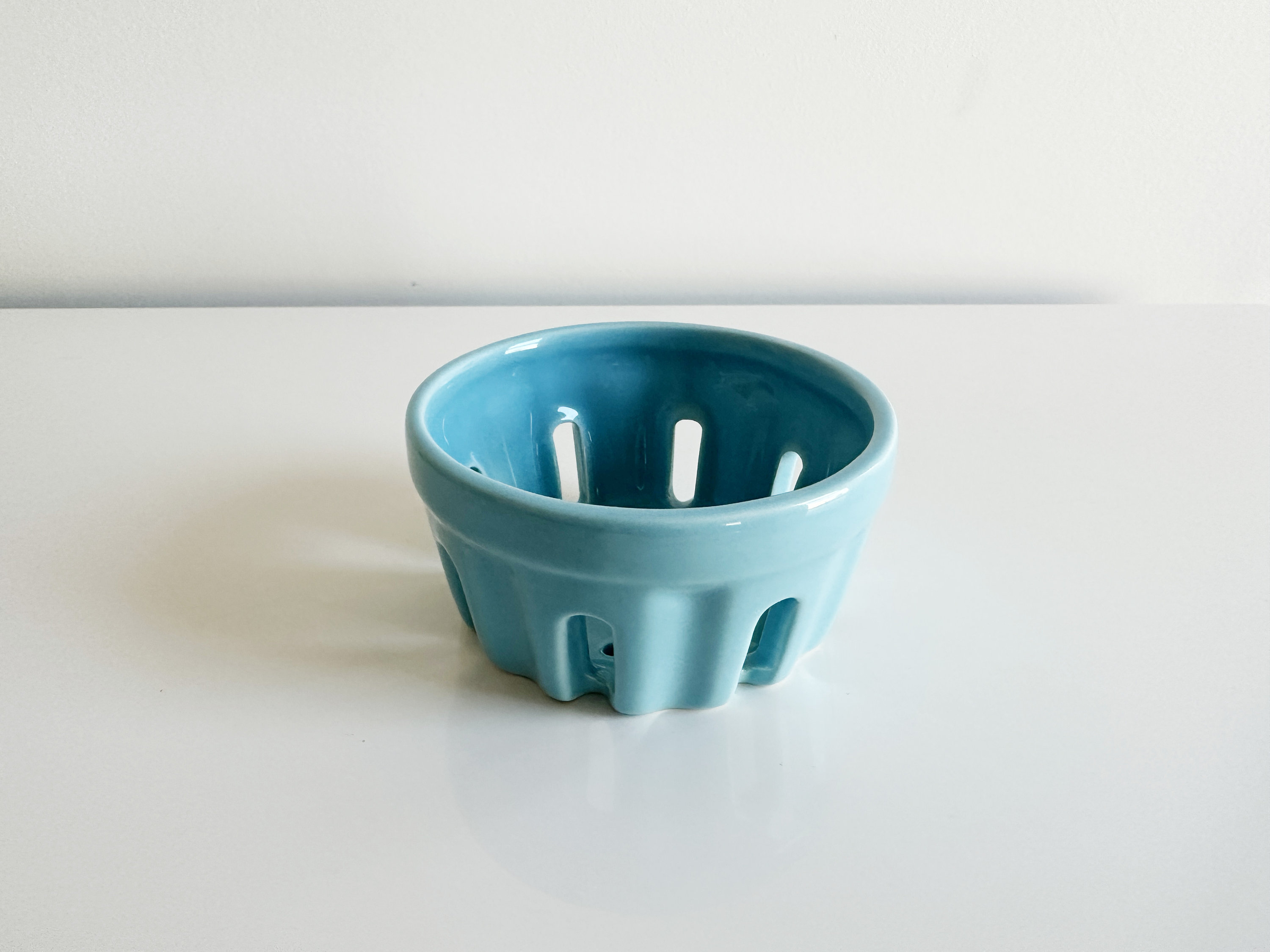 Round Ceramic Decorative Berry Basket Turquoise Blue by Ashland Vintage