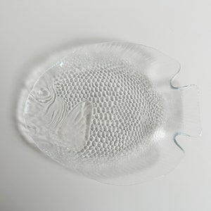 Arcoroc Fish Shaped Textured Glass Poisson Plates, Bowls & Platters Vintage 1980s