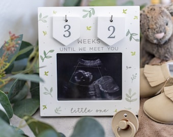 Pregnancy Gift | Ultrasound Picture Frame | Sonogram Frame | Pregnancy Announcement Grandparents | Baby Countdown Frame | Ultrasound Gifts