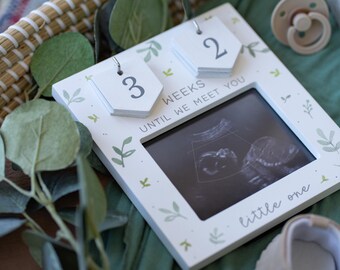 thumbnail image 2 of Jwitao Ultrasound Picture Frame - Baby Bump Weekly Fruit And Veggie Pregnancy Tracker, Sonogram Picture Frame, Expecting Parents To Be Unique Gift For Pregnant Women, Gender Reveal First Time Mom Must 2 of 10