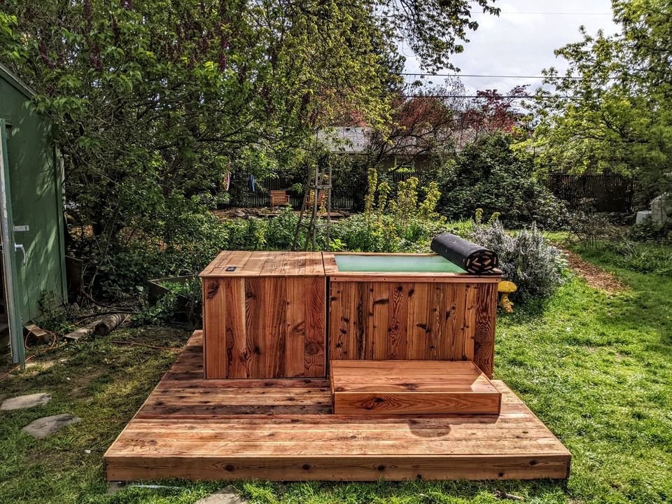 Baði - Handmade Japanese Soaking Tub - Hot Tub - Cold Plunge - Delivered in Portland OR