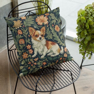 William Morris inspired Chihuahua pillow cushion throw pillow whimsical chihuahua Floral Garden william morris decorator pillows zdjęcie 1