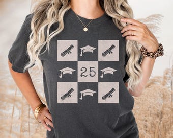 Camiseta Comfort Colors® Senior 2026, Camiseta de graduación de la Clase del '26, Regalo de graduación, Camiseta moderna para estudiantes de último año, Camiseta suave de primera calidad para estudiantes de último año de secundaria #1