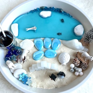 Winter sensory bin Polar sensory kit Montessori Small world play Loose parts Open ended play Messy play Kids gift Fine motor skills Autism