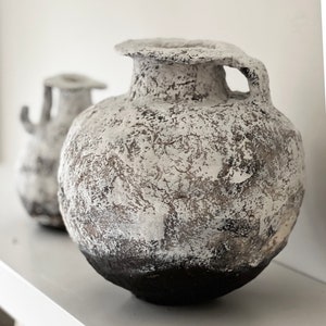 Paper Mache Vase, Handmade Paper Vessel, Minimal Modern Vase, Recycled Paper Pulp Vase, Eco Friendly Home Decor, Sustainable Gift, Wabi Sabi