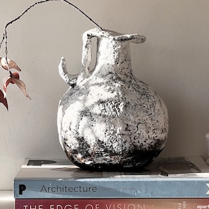 Paper Mache Vase, Handmade Paper Vessel, Minimal Modern Vase, Recycled Paper Pulp Vase, Eco Friendly Home Decor, Sustainable Gift, Wabi Sabi