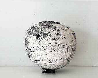 Handmade Paper Mache Vase: Minimal Modern Eco-Friendly Decor