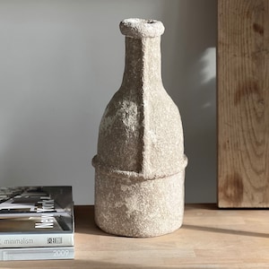 Paper Mache Vase Bottle, Minimalist Vase, Handmade, Modern Paper Bottle, Recycled Paper Pulp Bottle, Dried Flower Vase, Sustainable Gift