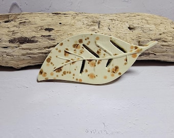 Grüne Seifenschale, blattförmige Seifenschale, Keramik-Seifenschale, Badezimmeraccessoires, Schwammhalter, moderne Seifenschale