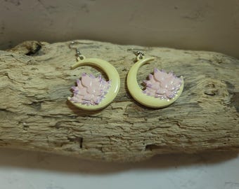 Lotus flower earrings, flower jewelry, Zen earrings, Flower jewelry, Meditation gift, Bohemian earrings