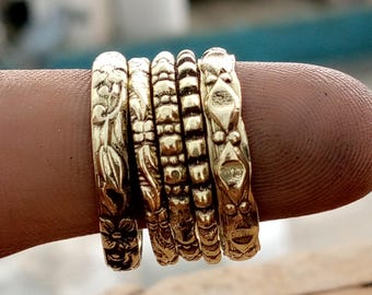 Dunne koperen stapelringen: handgemaakte bohoset van 5 inch