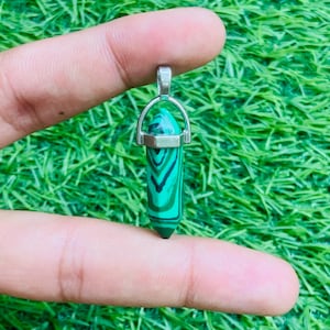 Classic Malachite Pendant, Dainty Malachite Pendant, Gemstone for & Wearing and gifting