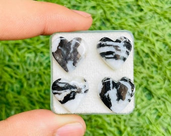 Lotto di cabochon in turchese White Buffalo calibrato a forma di cuore con retro piatto, ideale per gioielli fatti a mano, dimensioni: 10 mm