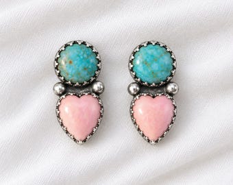 Pendientes de botón de ópalo rosa auténtico y turquesa, pendientes de corazón estilo suroeste de plata de ley 925, joyería de estilo nativo americano.