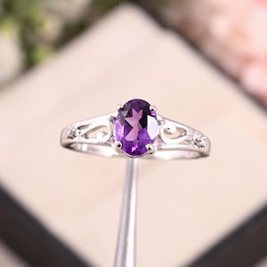 Natural Amethyst Ring, Handmade Ring, 925 Sterling Silver Ring, Oval Designer Ring, Gift for her, Anniversary Ring, February Birthstone