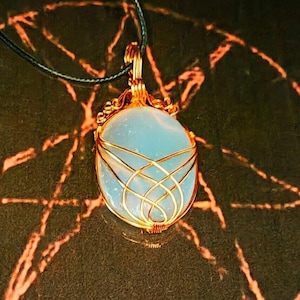 Pendant filled with super power of djinn genie to fulfill your every wish wealth,love