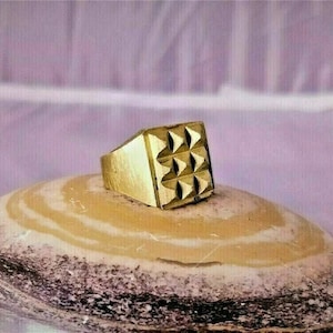 Billionaire Maker! Real Magick Ring 4400 Spells Wealth Lottery Money Success