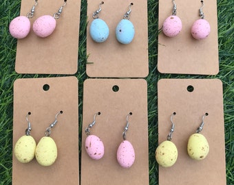 Mini egg earrings