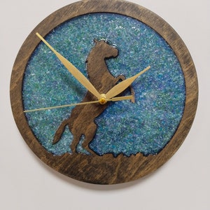 Resin Wall Clock with Horse Figure, Green Clock, Wooden Wall Clock, Prancing Horse