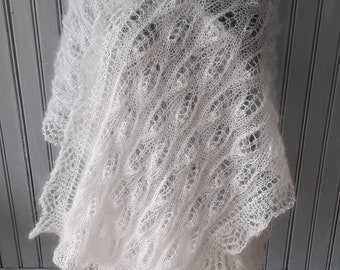 Hand-knitted white silk and mohair stole