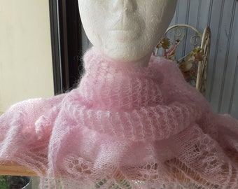CHECHE silk and pale pink mohair knitted by hand