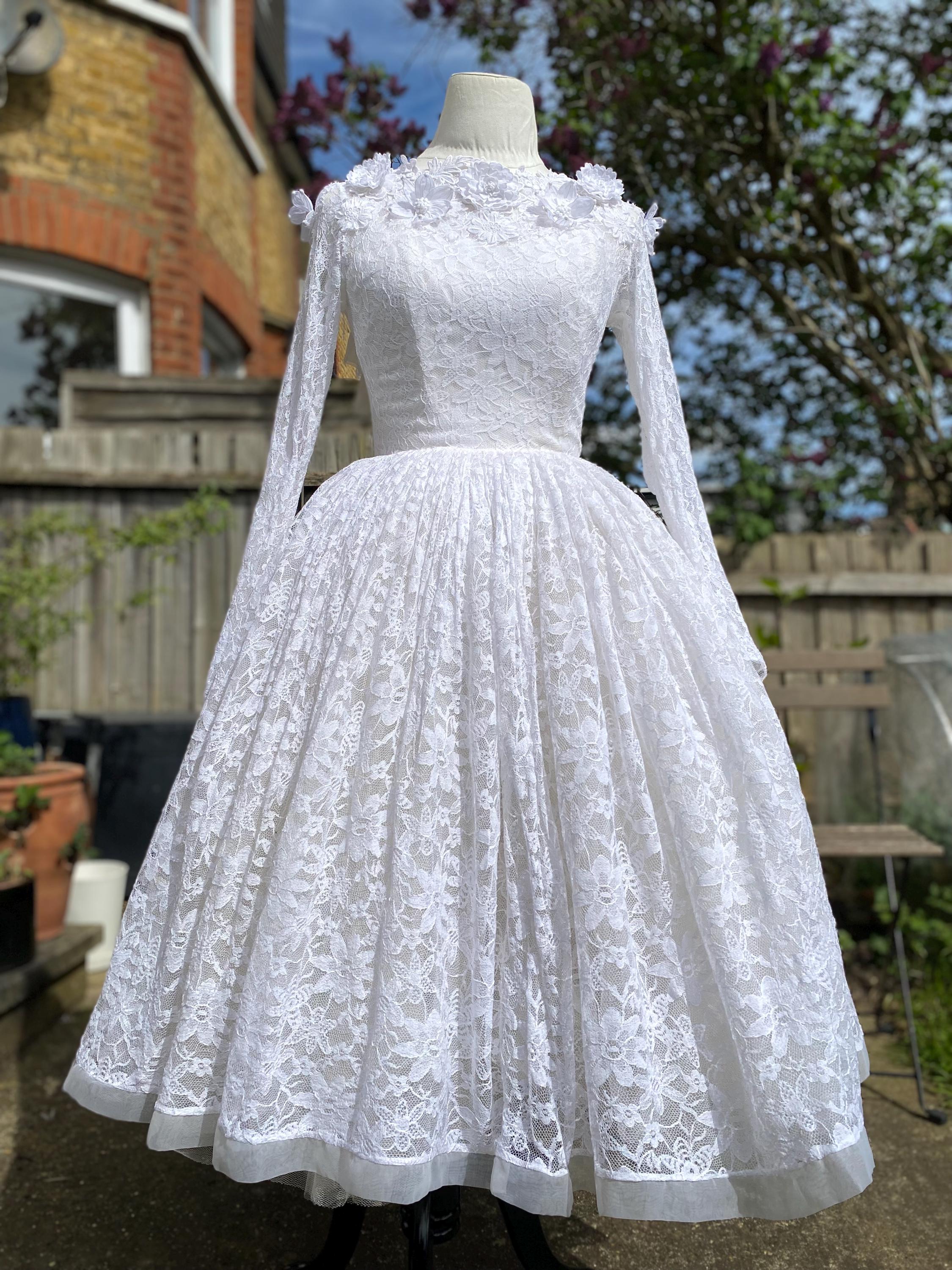 Vintage Nottingham Lace Wedding Dress - Etsy UK