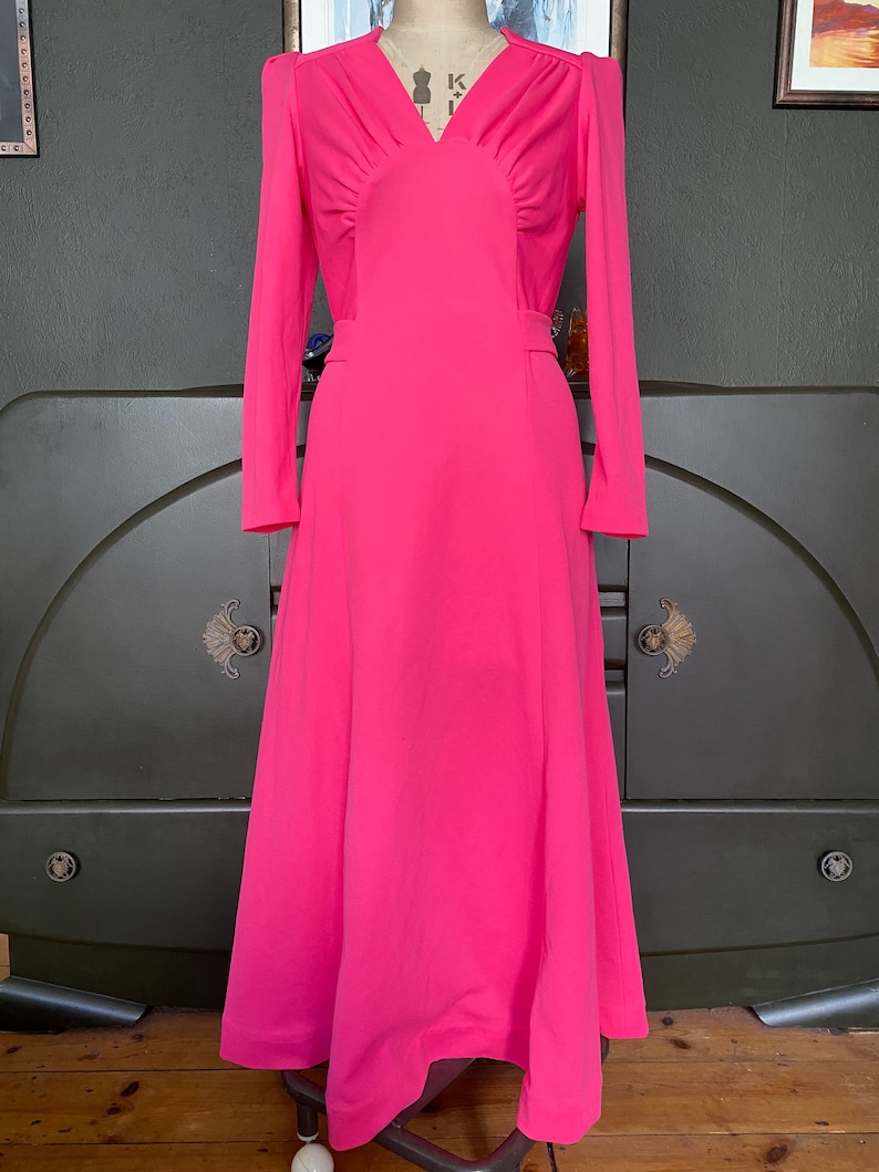 Gorgeous 1970s Hot Pink Maxi Dress UK Size 14 image 1