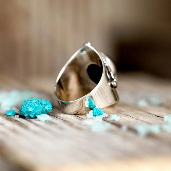 Labradorite Ring ,designer Ring, Gift for Women, 925 Sterling Silver Ring, Boho  Ring, Natural Large Big Blue Stone Ring, Statement Ring. 