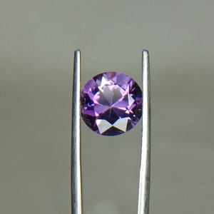 3,4 Karat Rose de France Amethyst | Unbeheizt | Ausgefallener Rundschliff für Ring & Schmuckherstellung | Februar Geburtsstein | Brasilianischer Amethyst