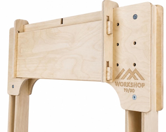 Optional quick removable panel for rack  hangboard