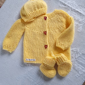 Layette tricotée main à vendre hotsell