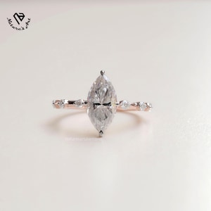 1.00 Carat Marquise Lab Grown Diamond Engagement Ring: 14k Rose Gold Band